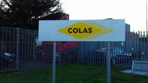 Colas sign post