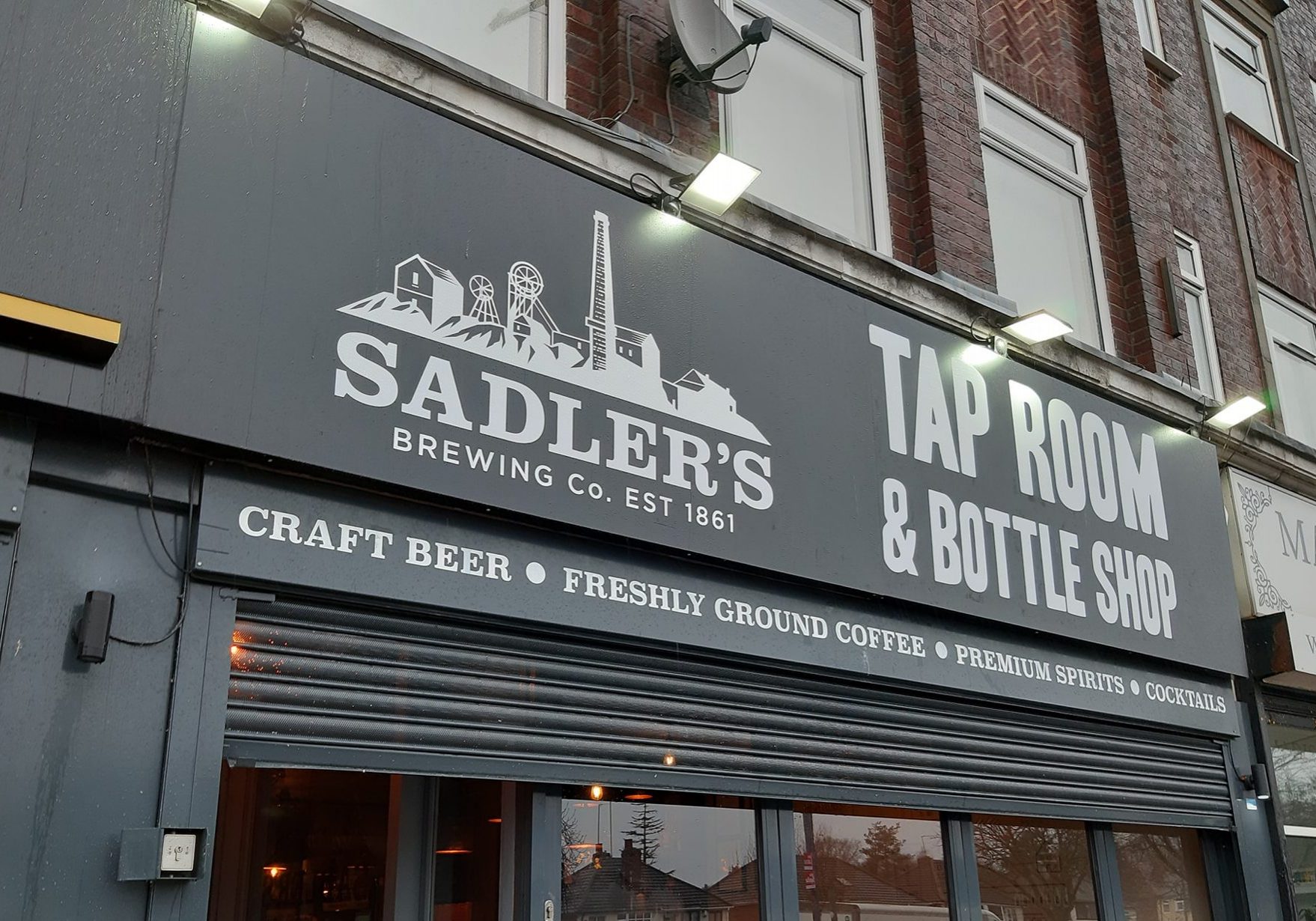 Sadlers Tap Room & Bottle Shop sign